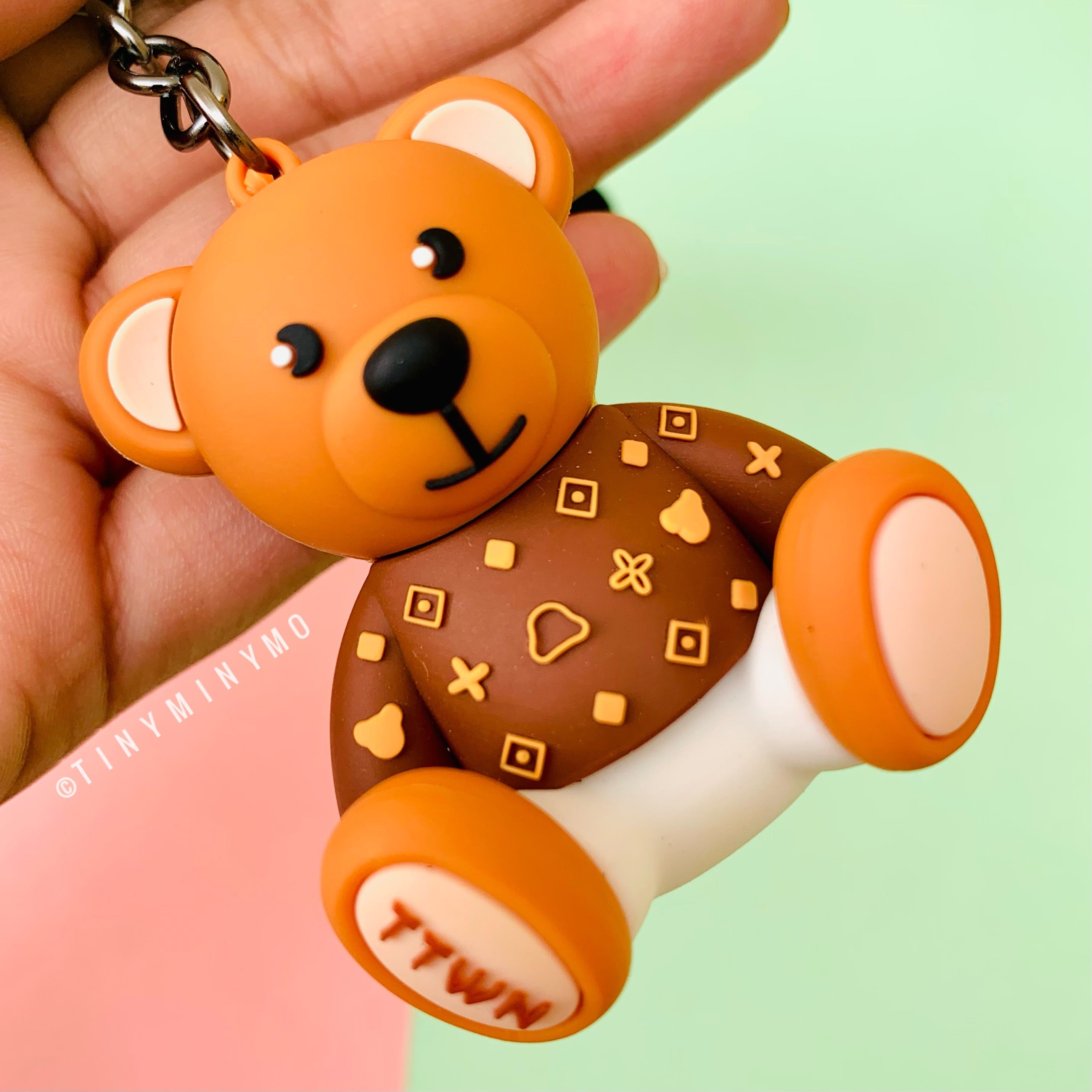 3D Luxury Bear Keychain - Tinyminymo