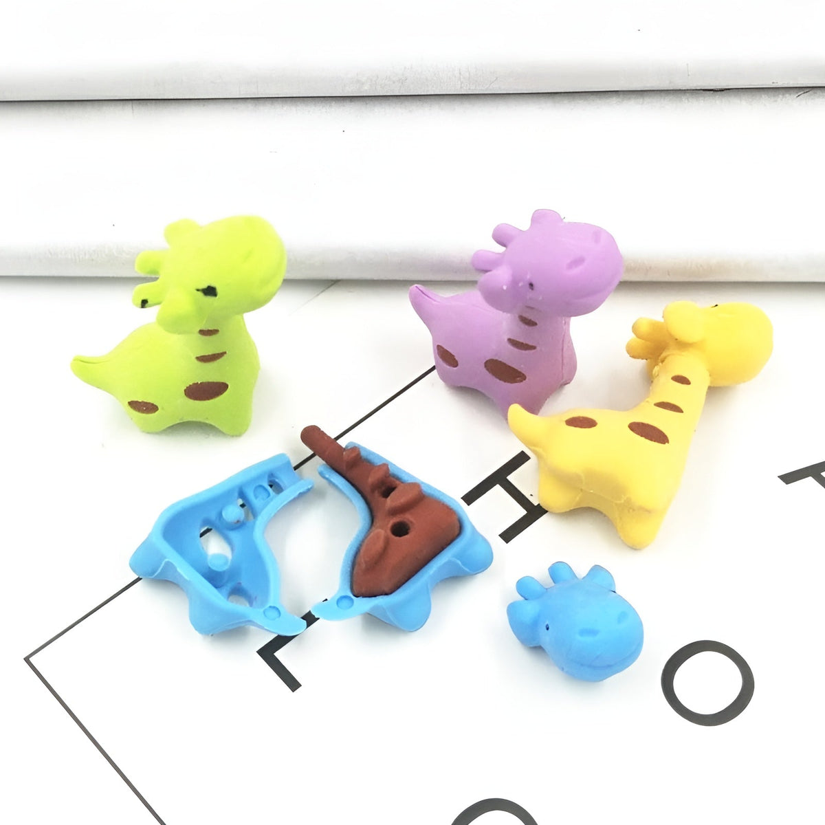 Adorable Mini Giraffe Eraser - Tinyminymo