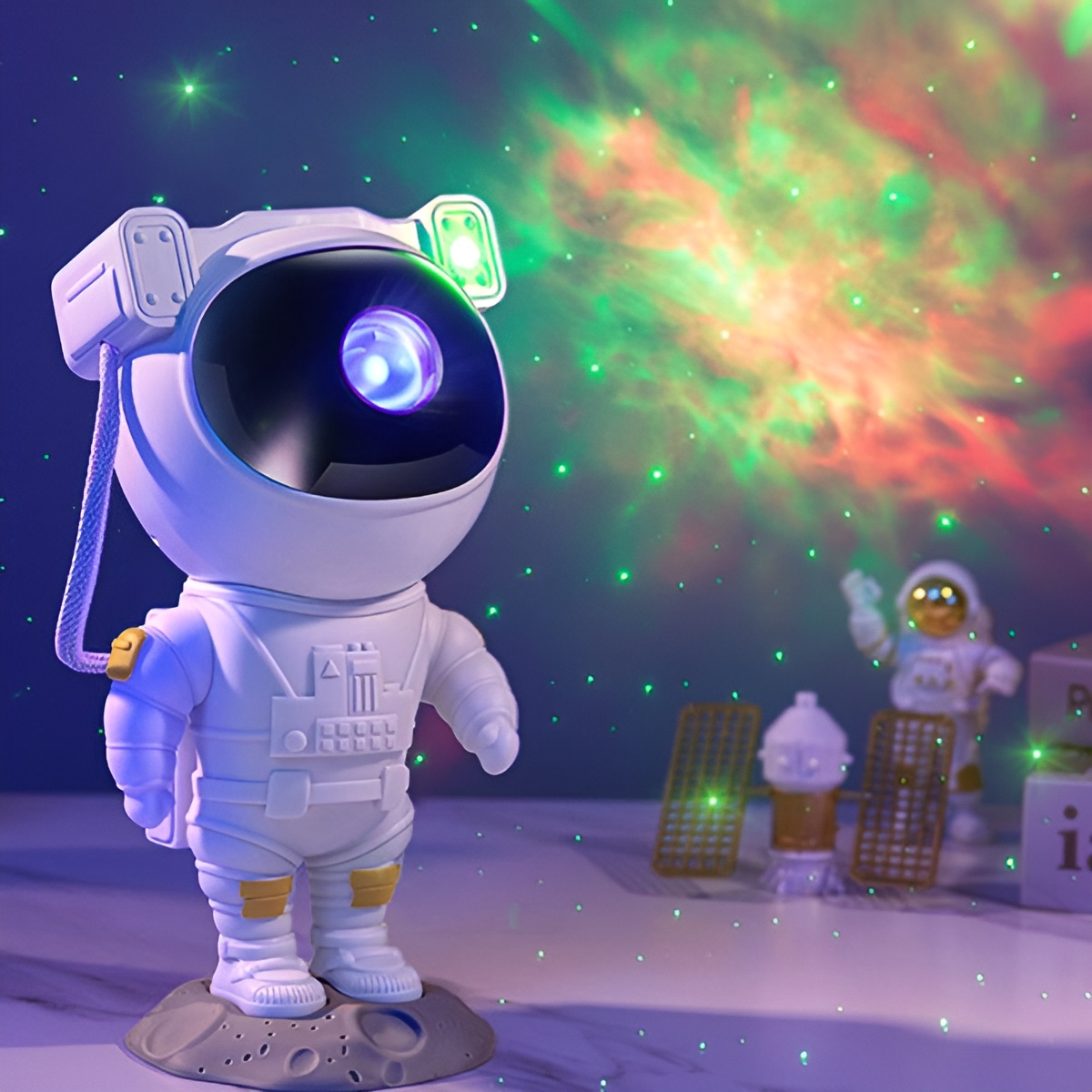 Astronaut Projector Lamp - Tinyminymo