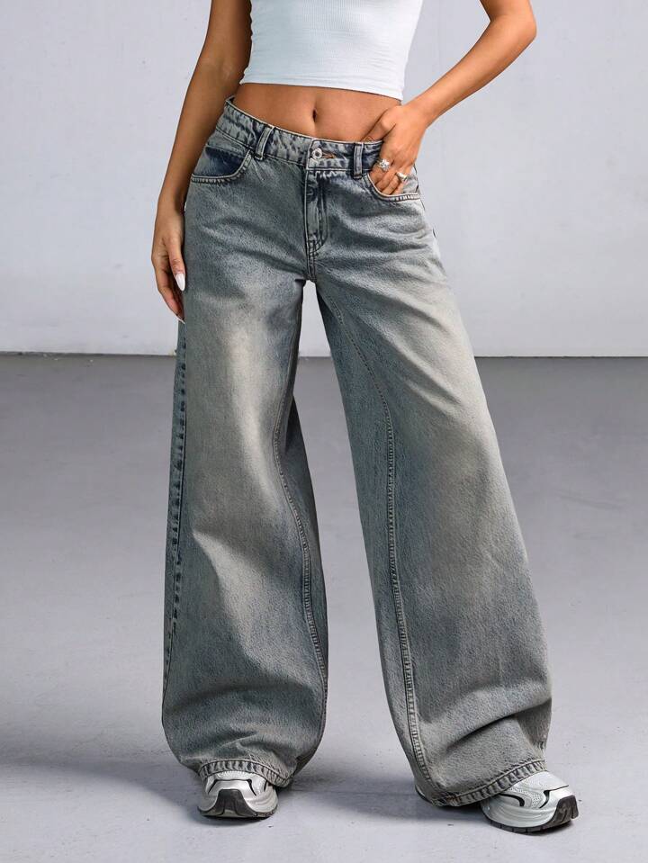 Cloud Ash Tinted Highwaist Super Wide Leg Jeans