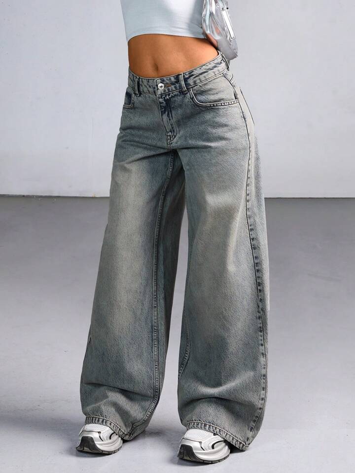 Cloud Ash Tinted Highwaist Super Wide Leg Jeans