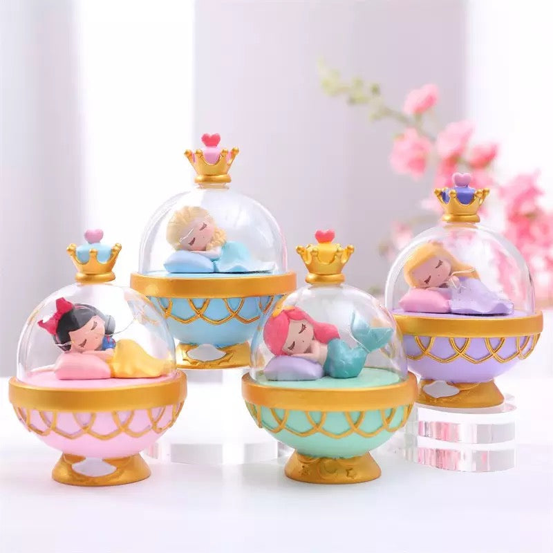 Sleeping Princess Dome Lamp