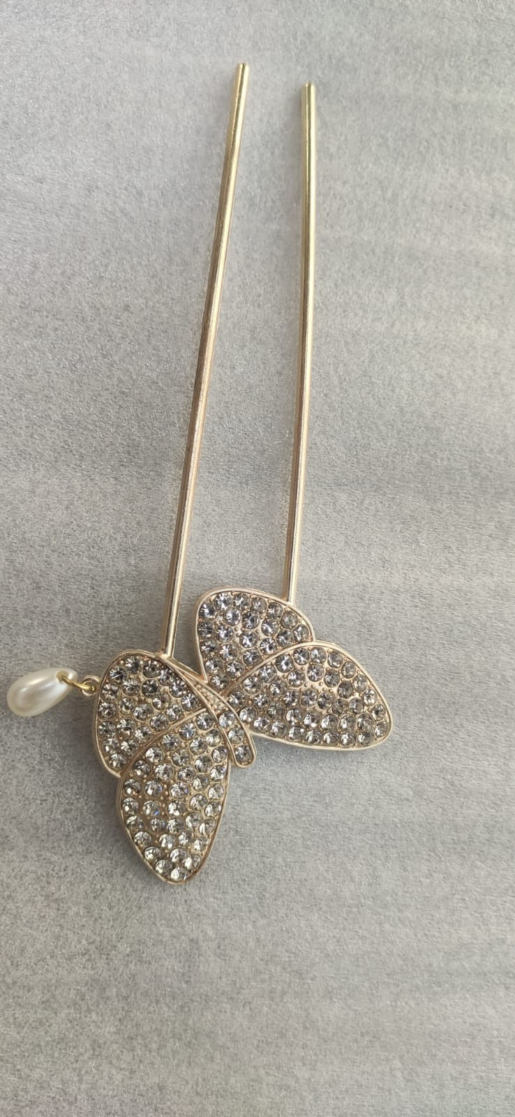 Women Set Of Embellished Alligator Hair Clip