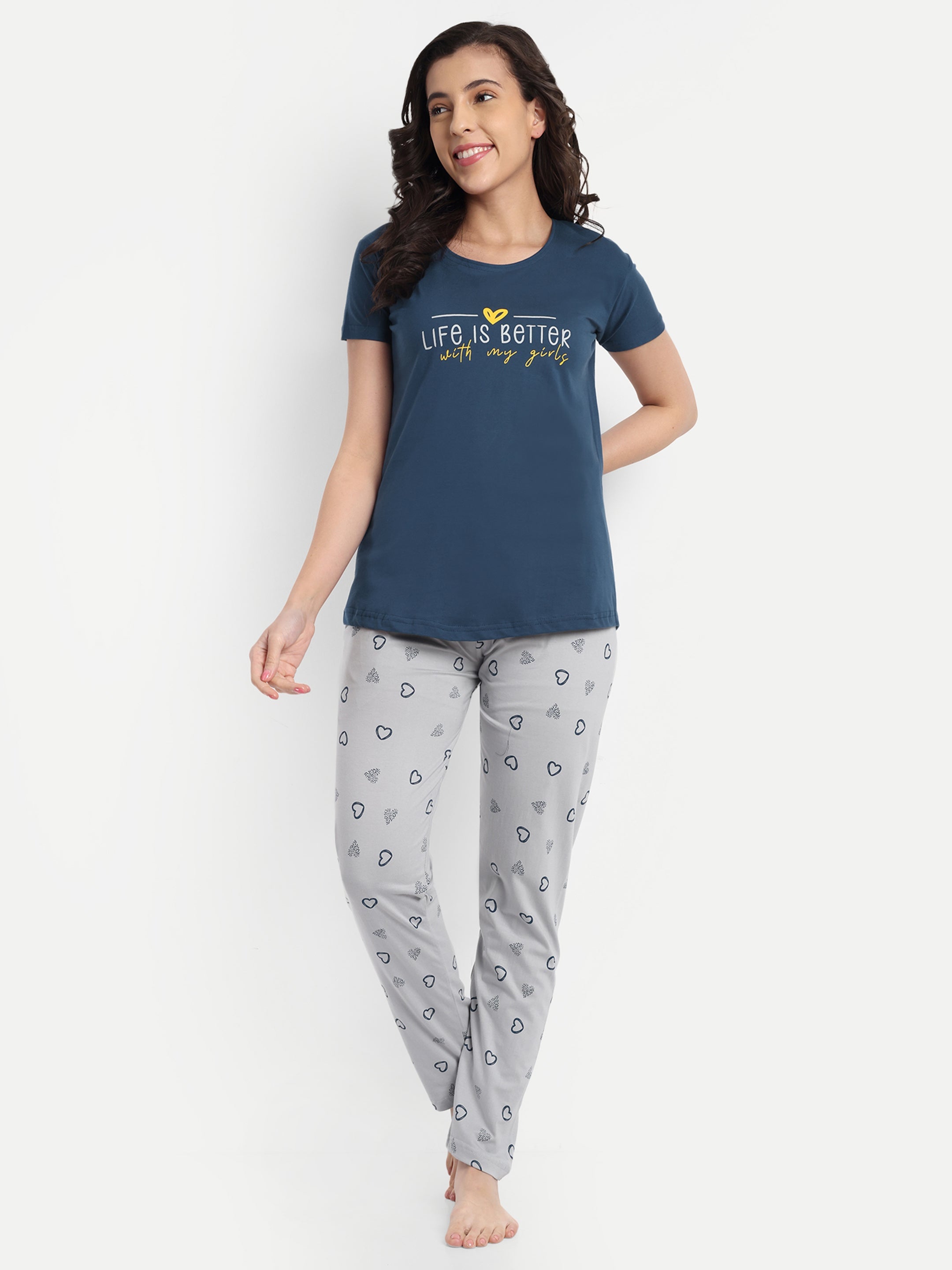 Women's Cotton Heart Printed Night Suit Set of T-shirt & Pyjama (15062a)