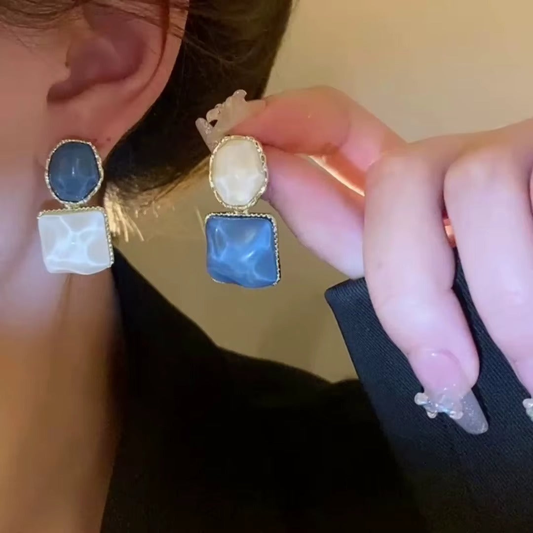 Vintage Sparkling Water Grain Irregular Square Oval Premium Alloy Drop Earrings