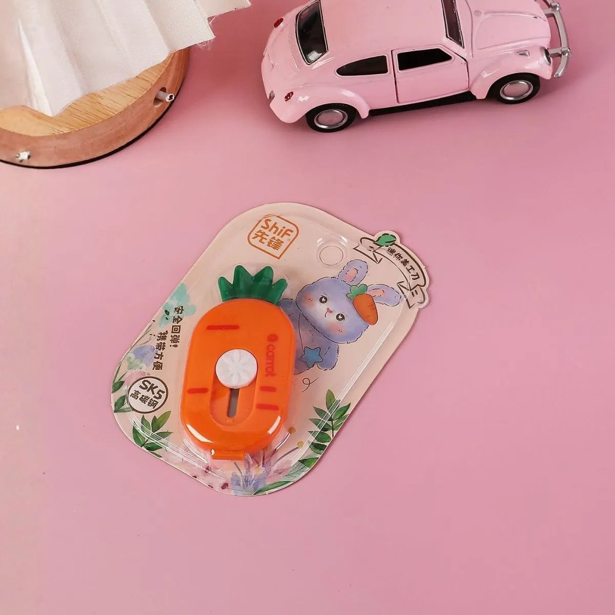 Carrot Shaped Paper Cutter