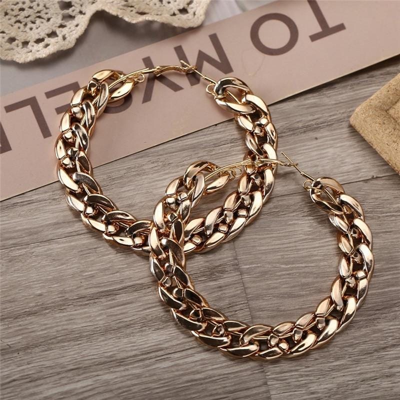 Chain Look Hoop Earring