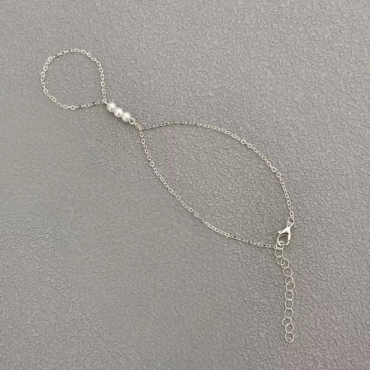 Chic Finger Bracelet