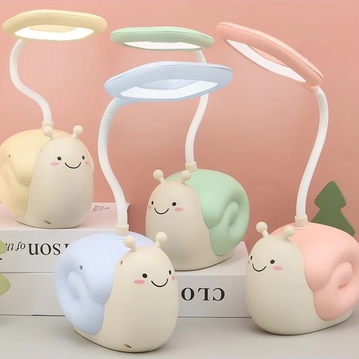 Cute Snail LED Desk Lamp