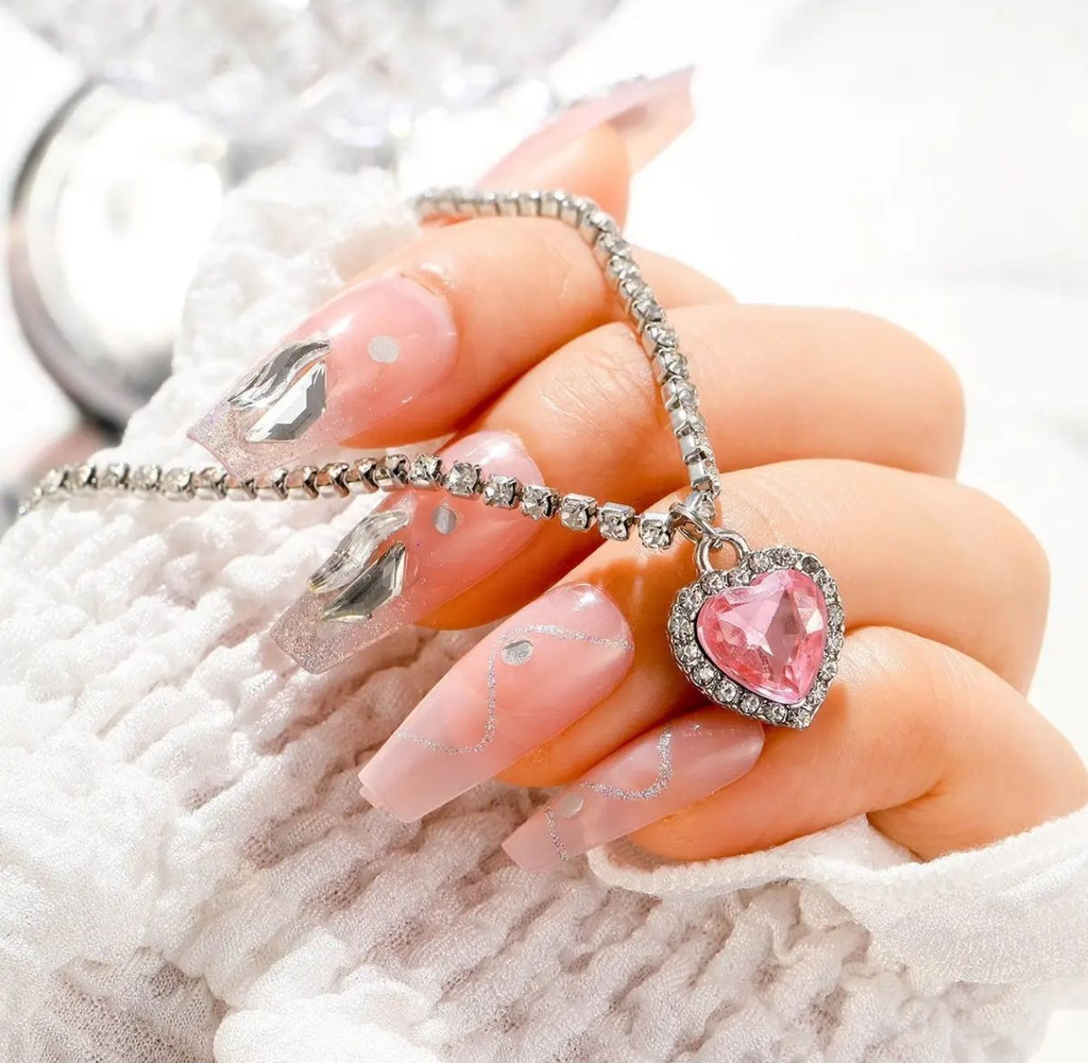 Light Luxury Three-Dimensional Peach Heart Necklace Sparkling Diamond Sweet Pink Zircon