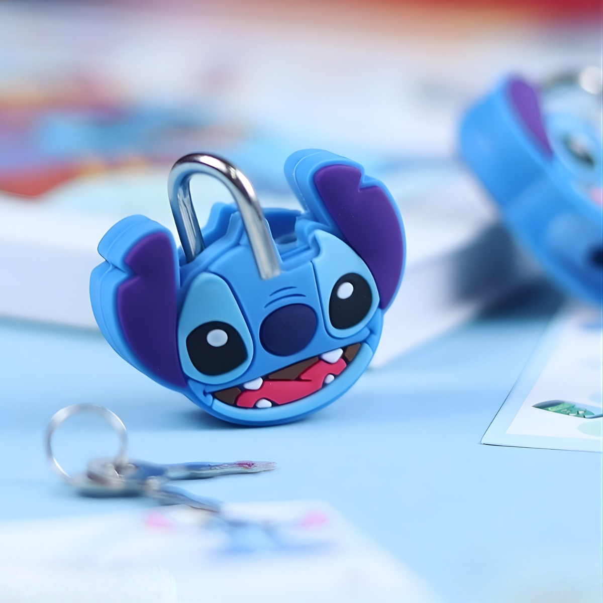 Stitch Mini Lock