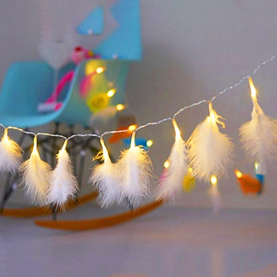 White Feather String Light